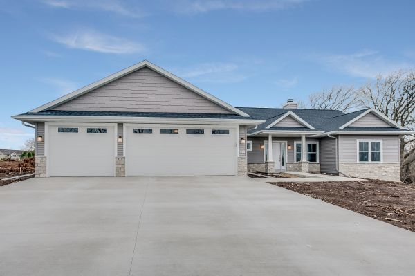 Cost of Driveway Installation in Lansing