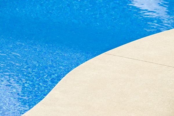 Cost of Pool Deck Paving in Lansing