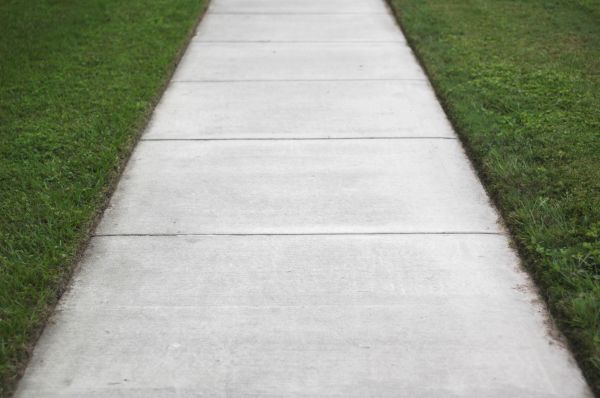 Cost of Concrete Walkway Replacement in Lansing