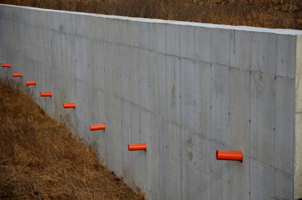 Cost of Concrete Wall Installation in Lansing