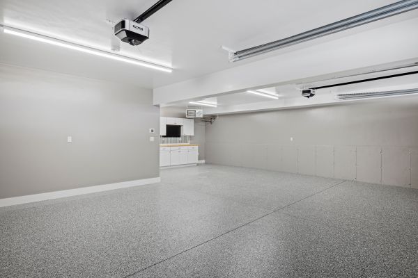 Cost of Garage Paving in Lansing