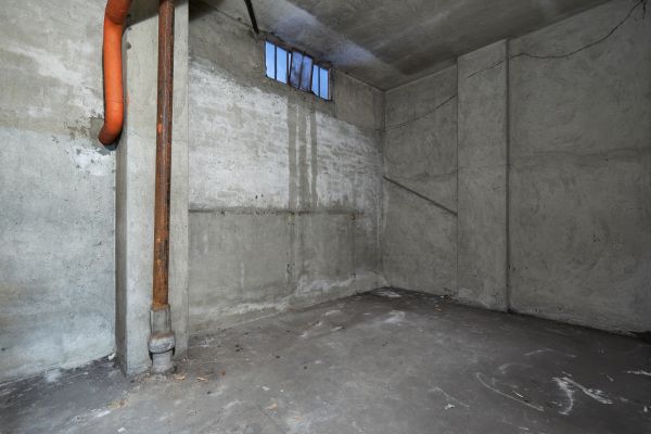 Cost of Basement Wall Construction in Lansing