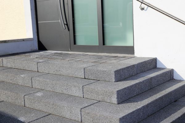 Cost of Custom Steps Installation in Lansing