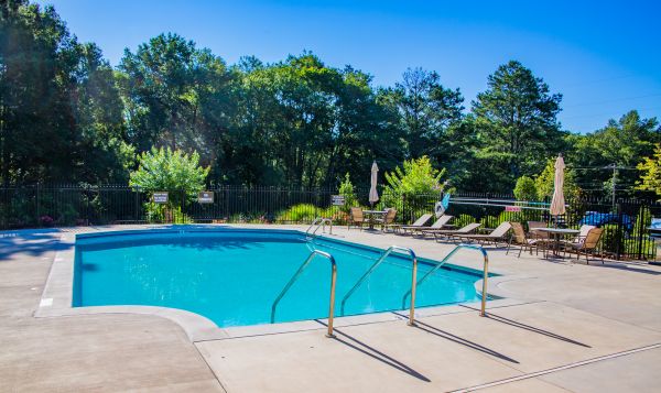 Cost of Pool Paving Installation in Lansing